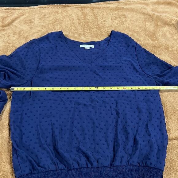 Cooper and Ella blouse Hem style very pretty! Navy Blue and super cute! Size L - Picture 11 of 15